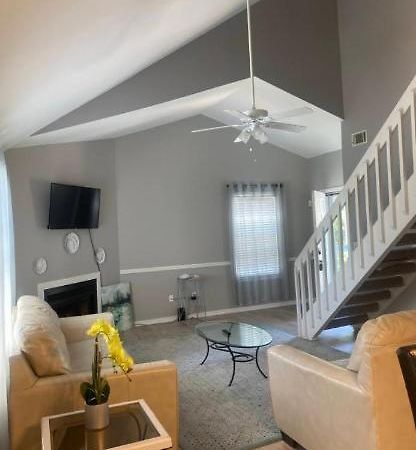 Sleeps 10!**10Min Dt Chas/5Min Airport! Charleston Exterior photo
